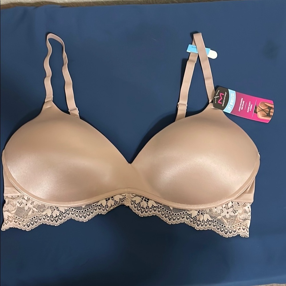 (NEW) MAIDENFORM Women's Lace Trim Bra